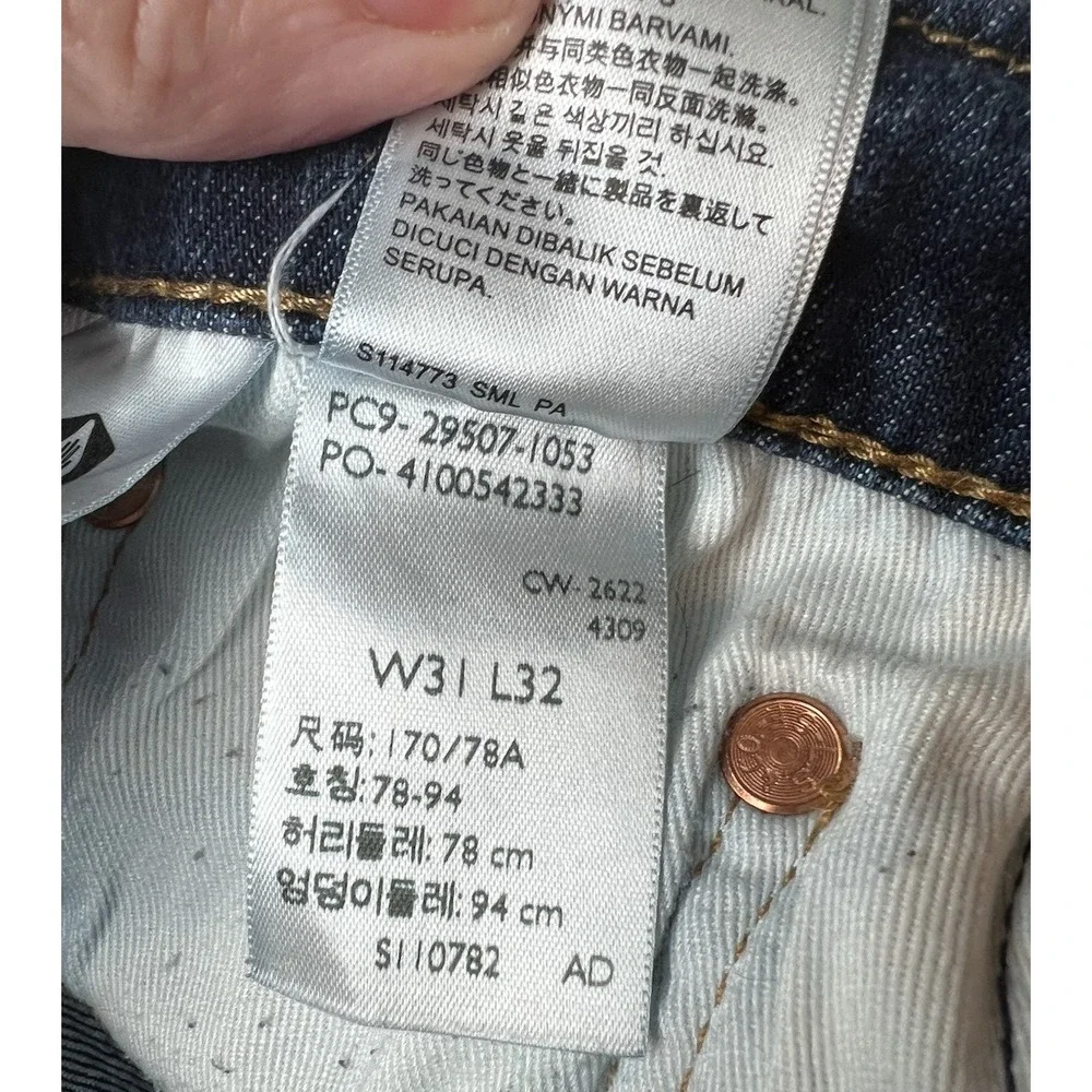 Levi's 502 Taper Men's Blue denim Jeans Size 31x32 - WPL 423